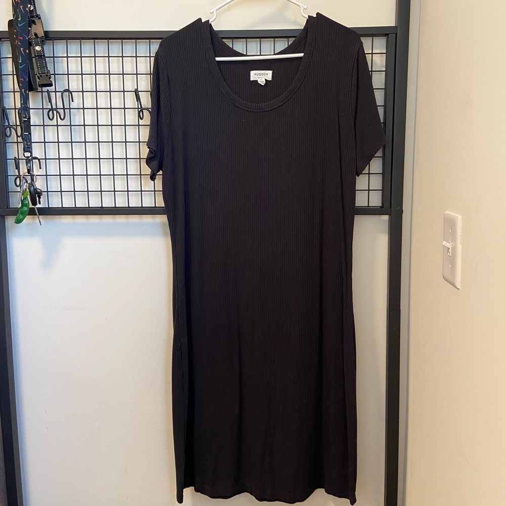 NWOT | Hudson North‎ women’s tshirt dress — large